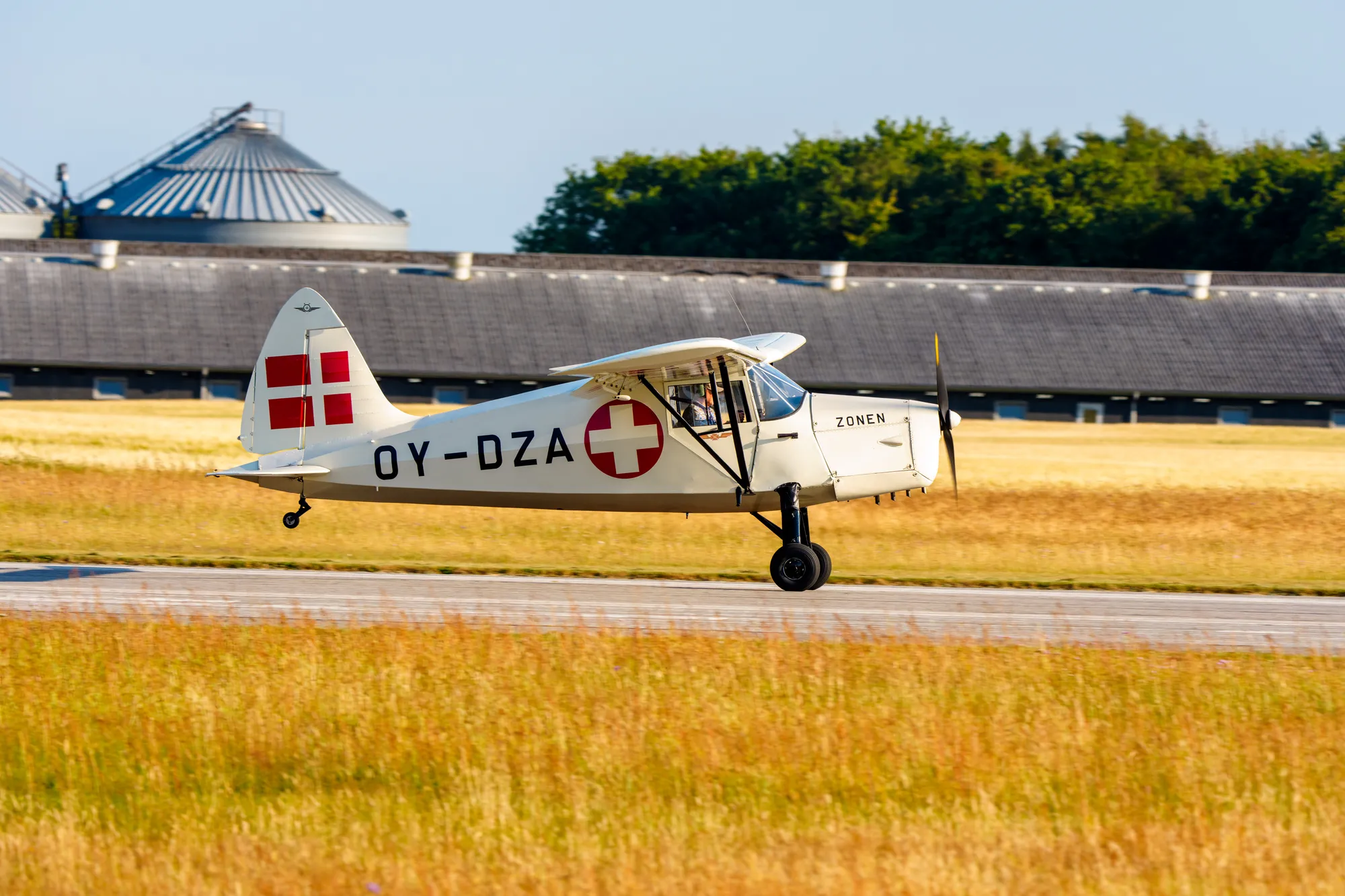 A1205807LR